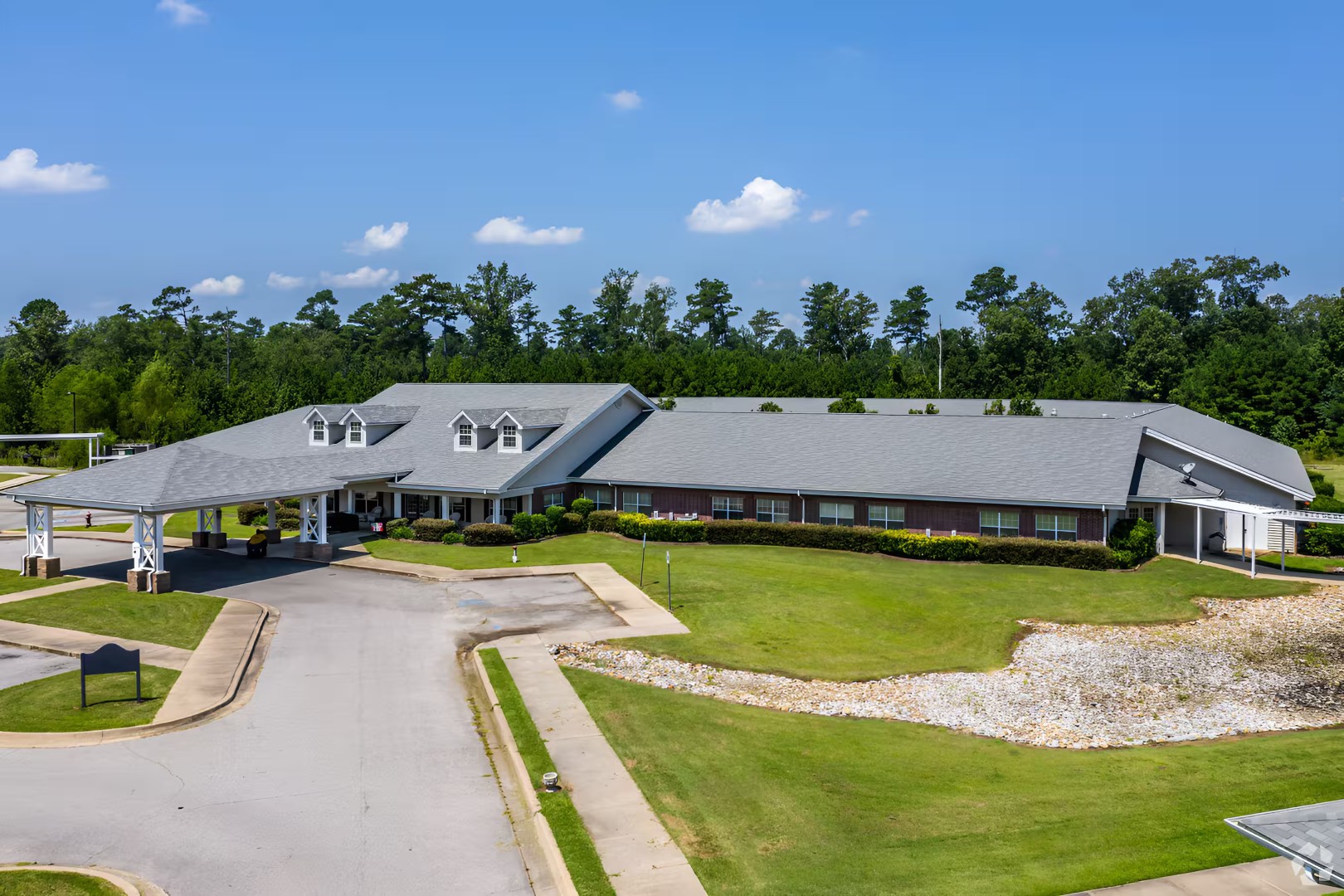 Exterior view of Whispering Knoll Affordable Assisted Living