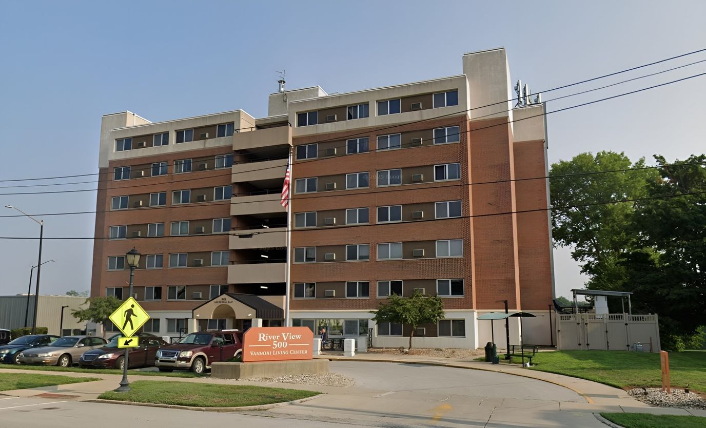 Front view of Vannoni Living Center building with signage