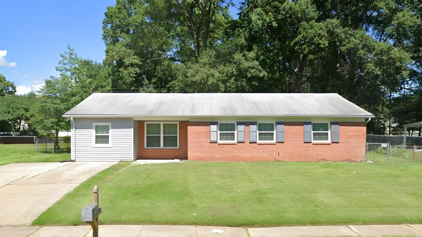 Graceland Assisted Living (Rose House)