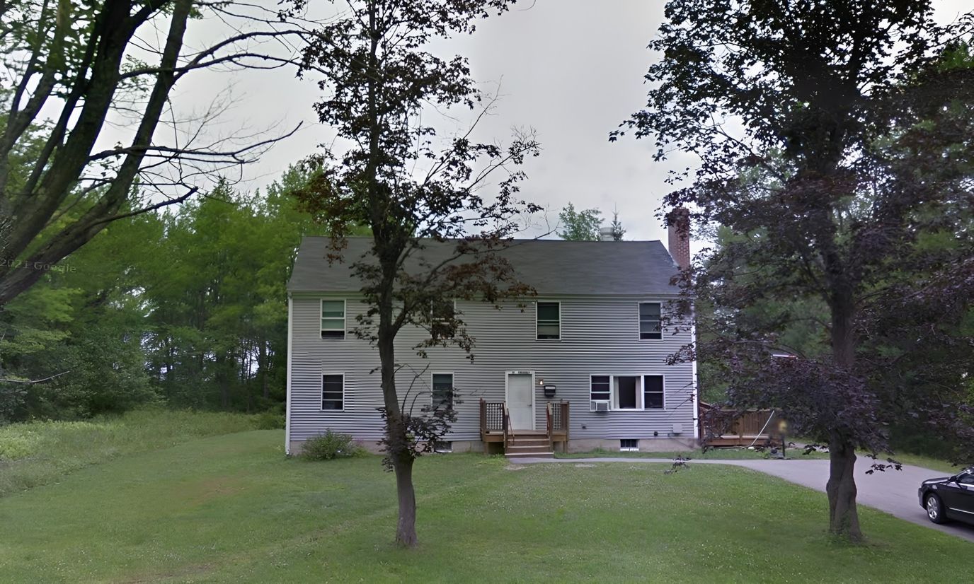 Auburn House