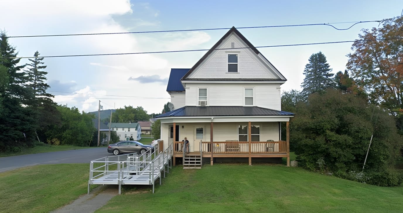 Sewall Street Home