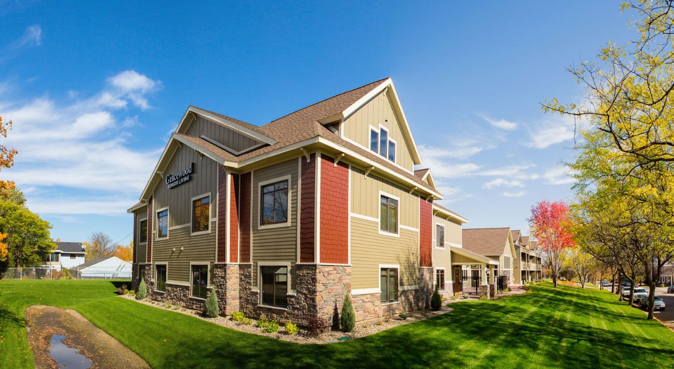 Exterior view of Gracewood Advanced Assisted Living facility