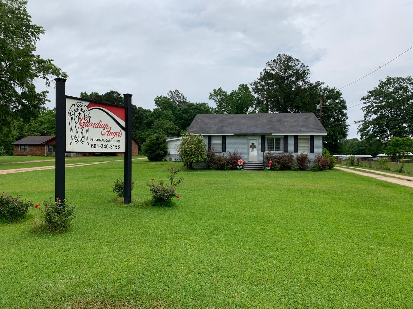 Exterior view of Guardian Angels assisted living facility