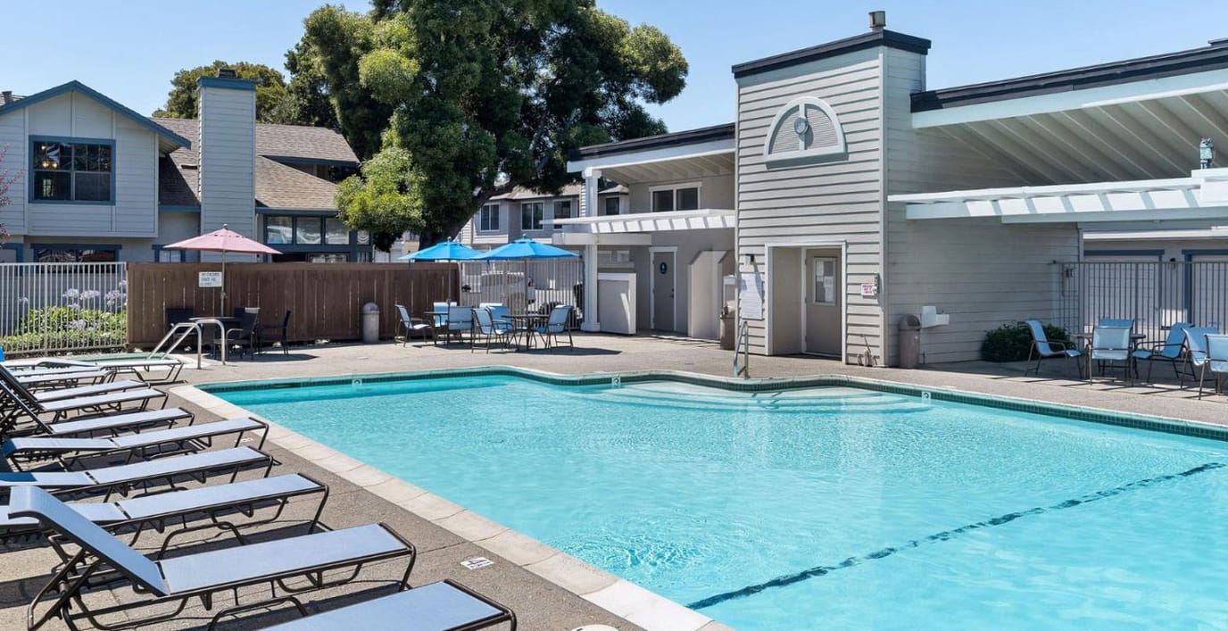 Edgewater Isle Senior Apartments