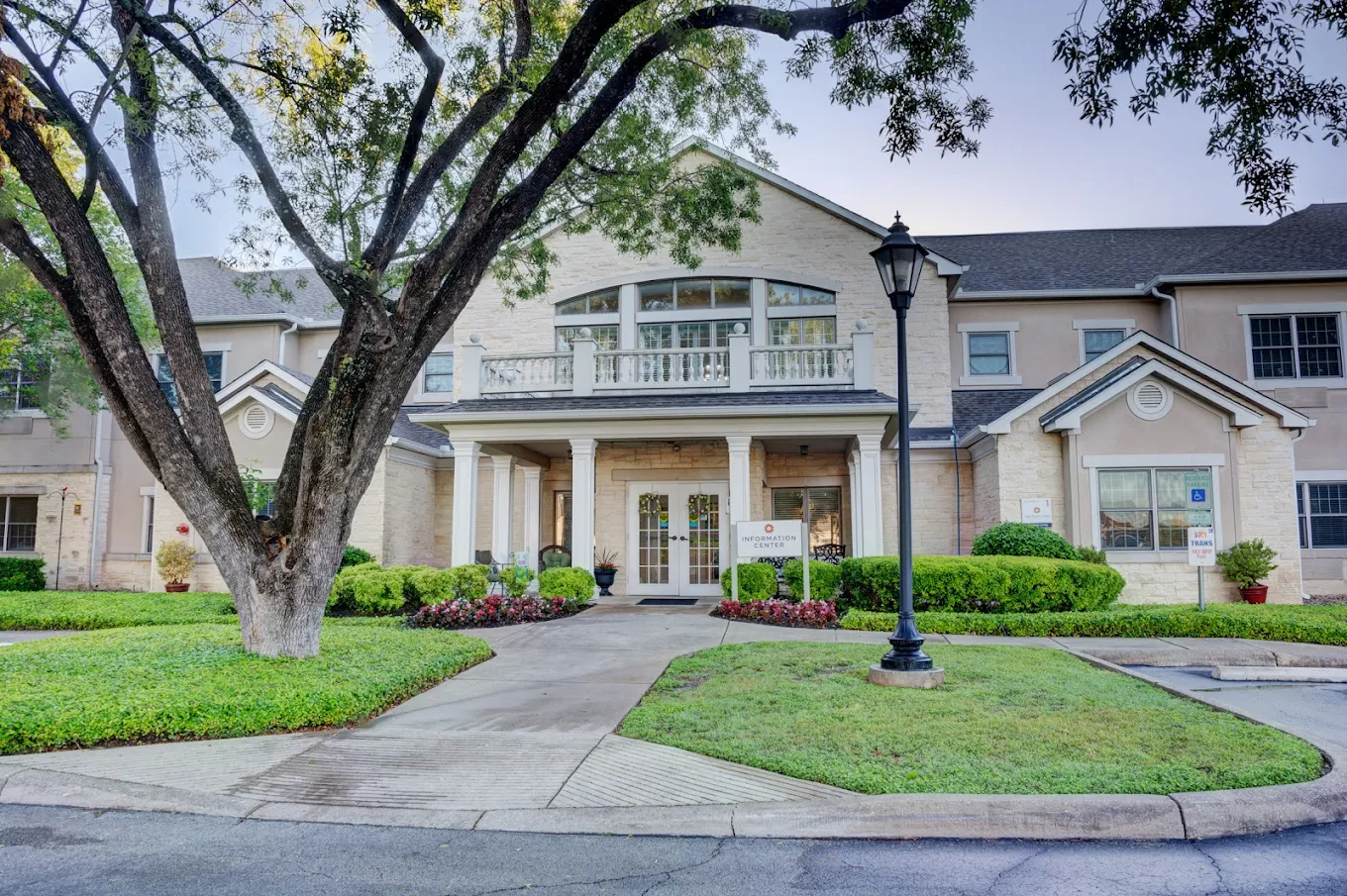Building exterior of Wholehearted Senior Living at Boerne
