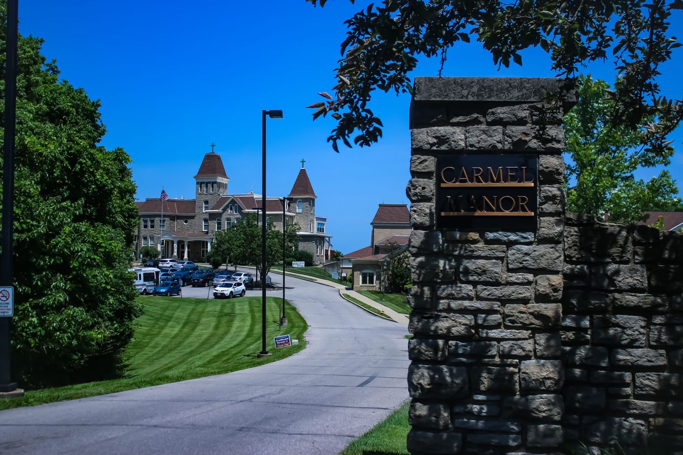 Entrance to Carmel Manor with scenic view