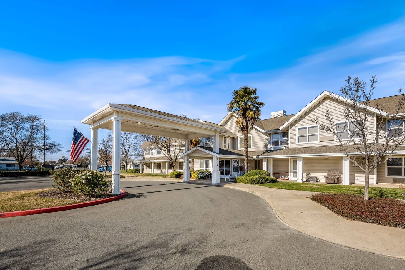 Entrance of Marbella Marysville facility with a covered driveway