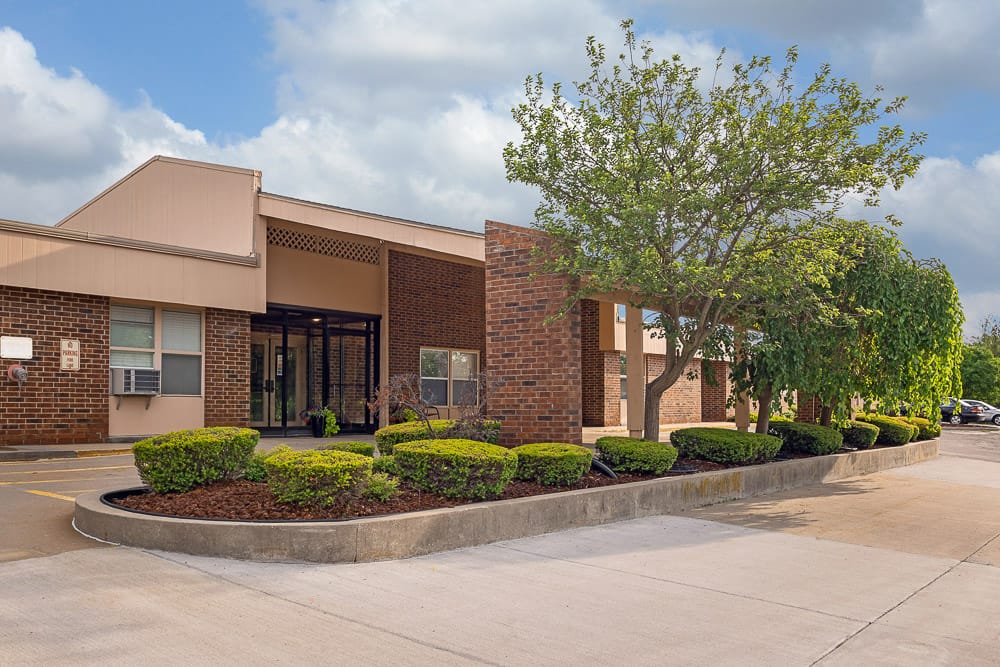 Exterior view of the Life Care Center of Grandview entrance