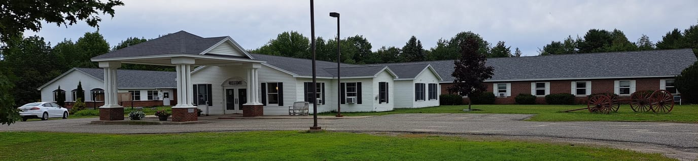 Exterior view of Colonial Health Care facility
