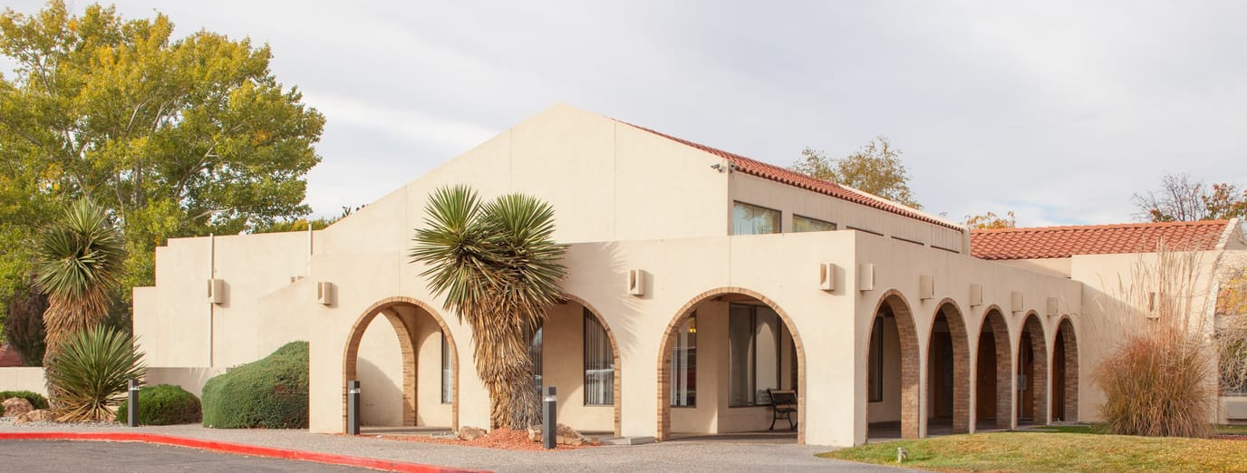 Exterior view of the Rio Rancho Center building