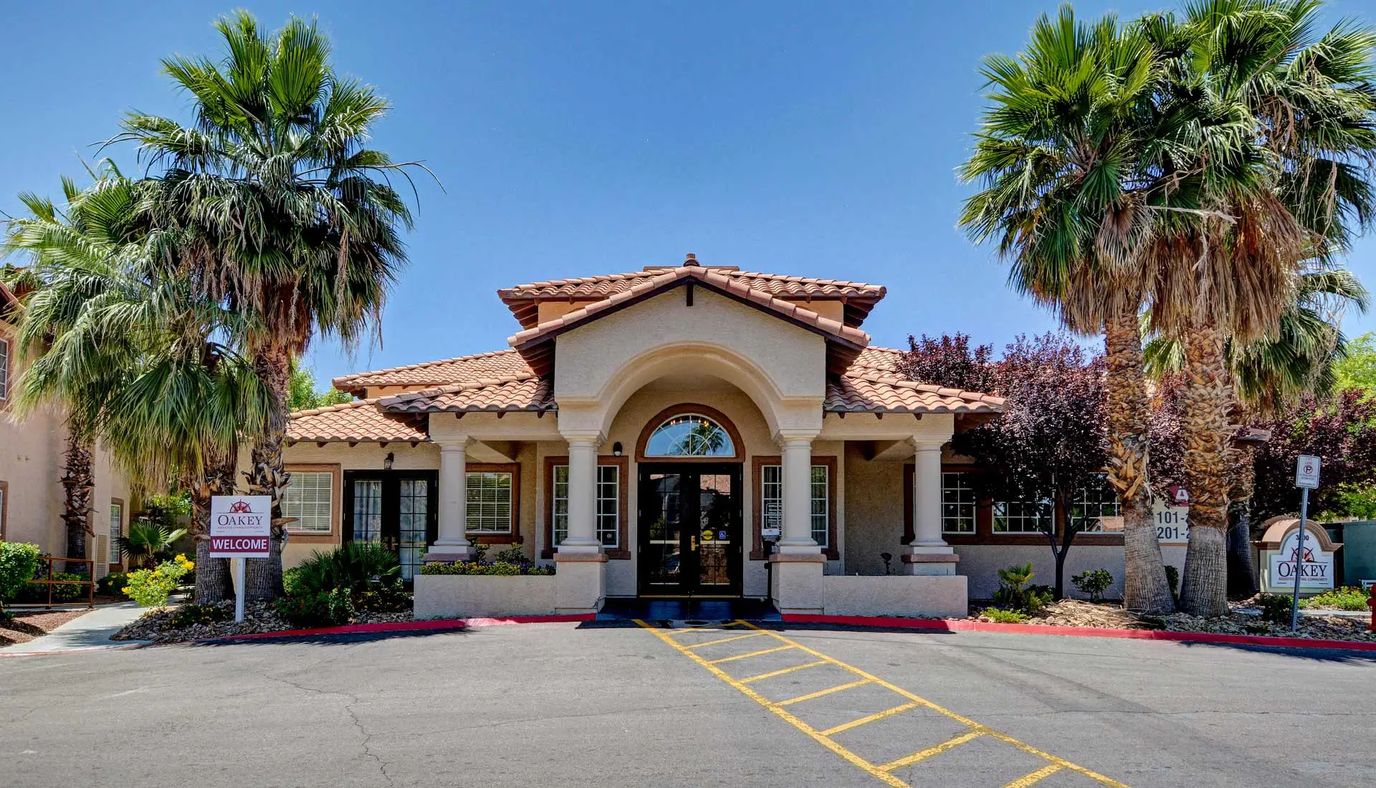 Beautiful building exterior of Oakey Assisted Living