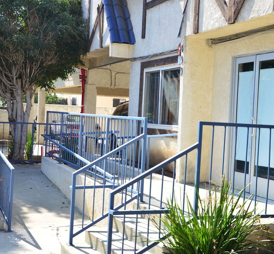Building exterior of Rosewood Assisted Living facility