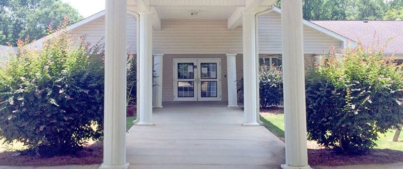 Front entrance of Brookstone Terrace of Woodruff