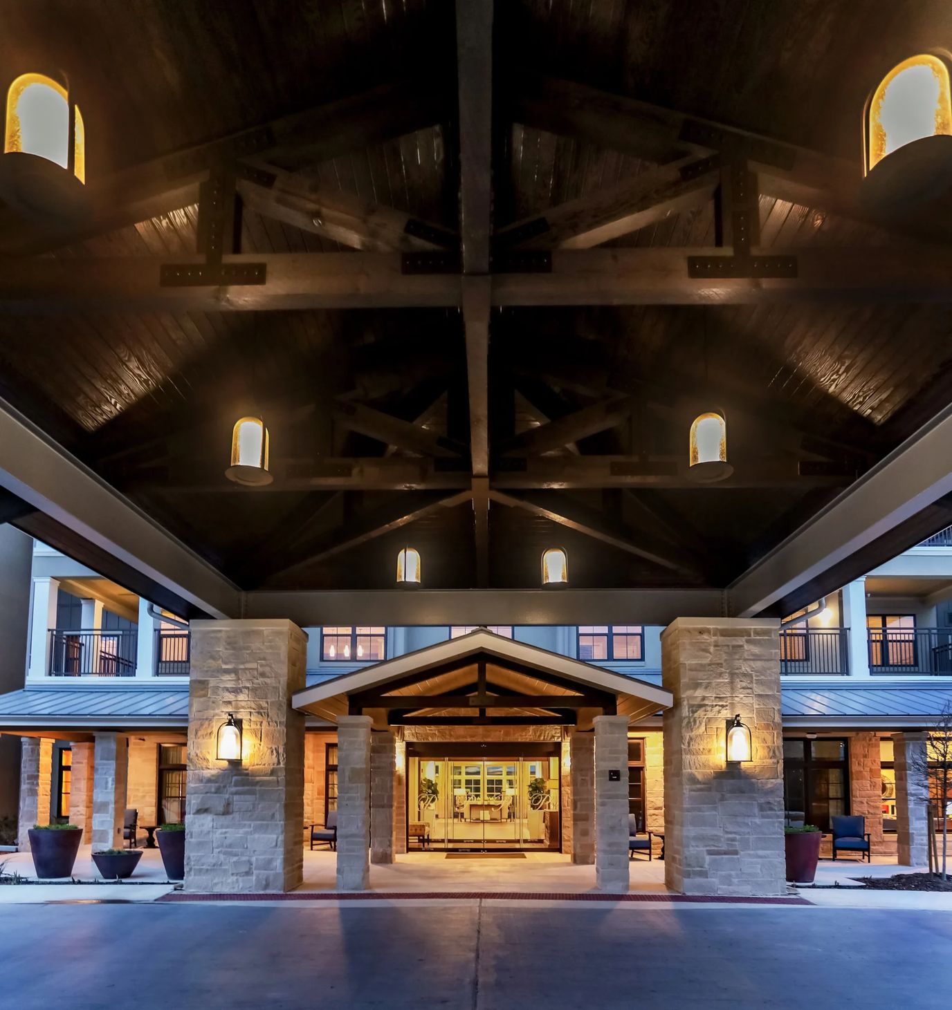 Exterior view of the main entrance to Parc at Traditions
