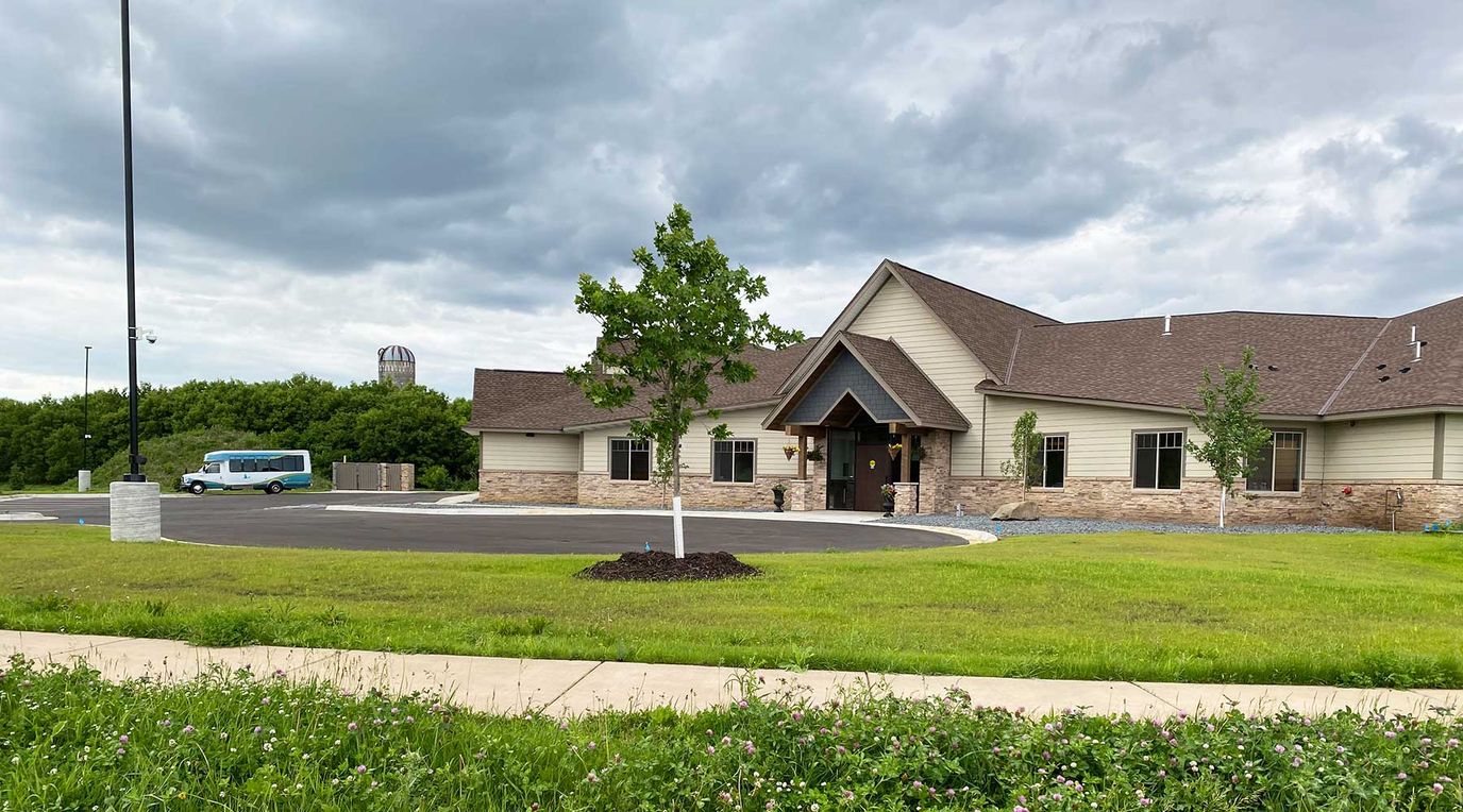 Exterior view of Eagle Ridge Senior Living facility