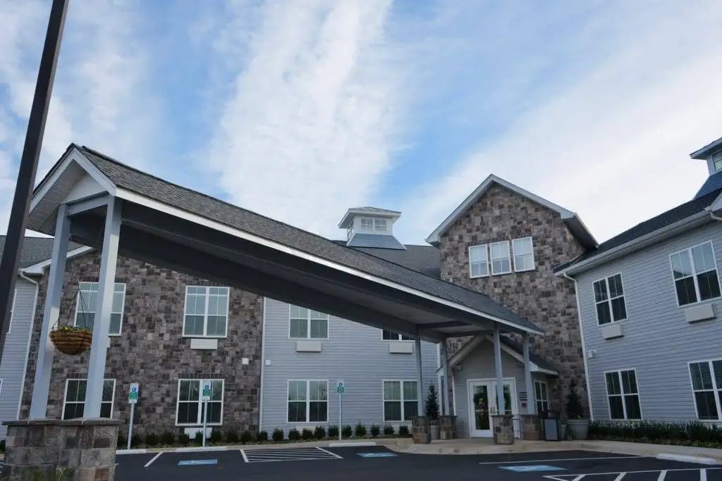 English Meadows Manassas Campus