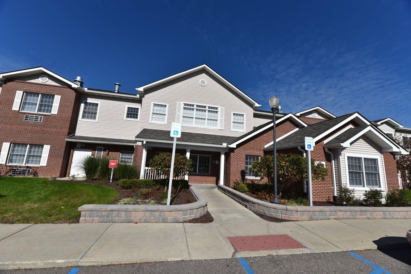 Exterior view of Charter Senior Living building