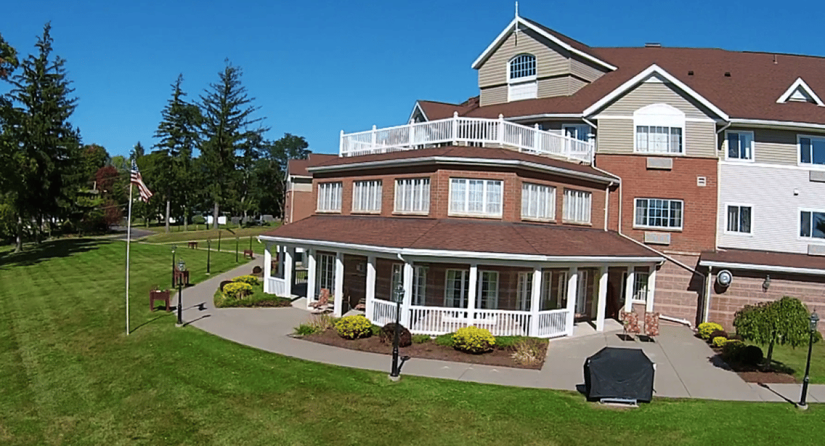 Exterior view of Bishop's Commons at St. Luke