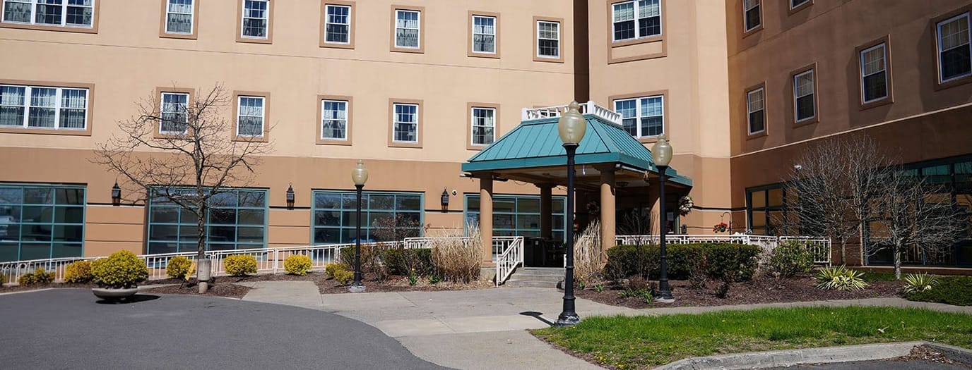 Entrance of Eddy Heritage House Nursing and Rehabilitation Center