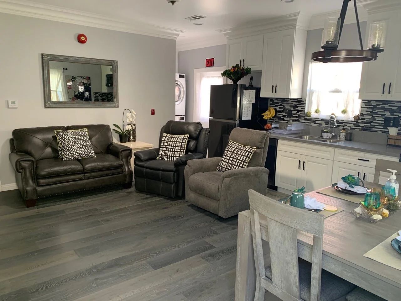 Cozy common area with seating and kitchen