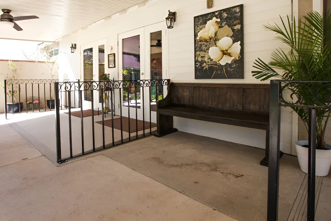 Divine Manor Care