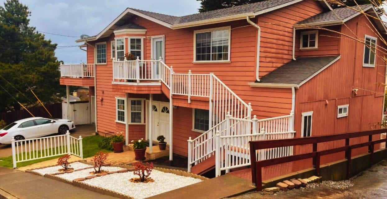 Exterior view of a senior living facility