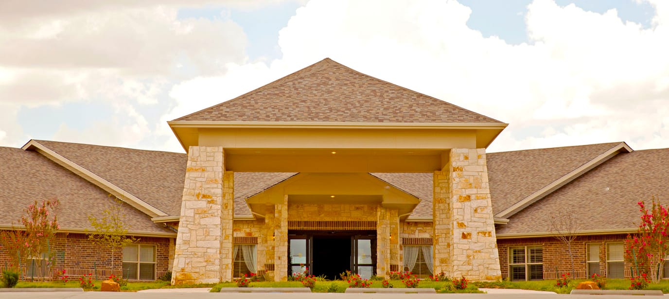 Front entrance of Hillside Heights Rehabilitation Center