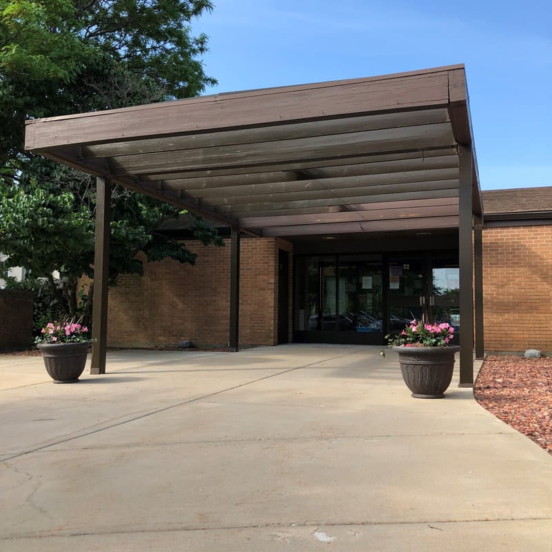 Entrance of Jennings Terrace with landscaping