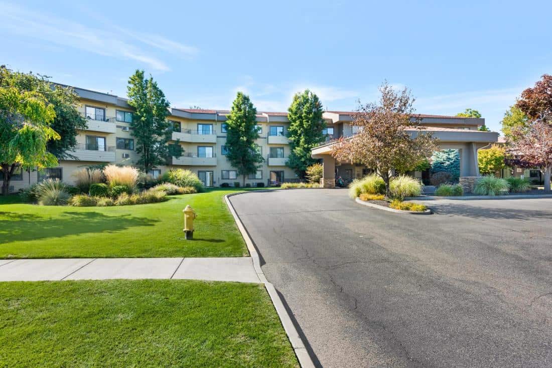 Exterior view of Emerald City Senior Living facility