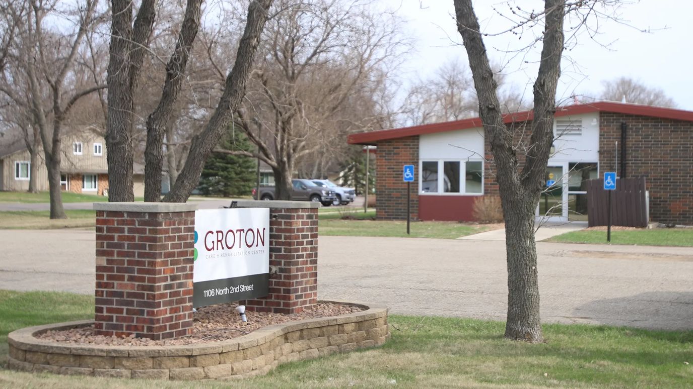 Golden Living Center – Groton