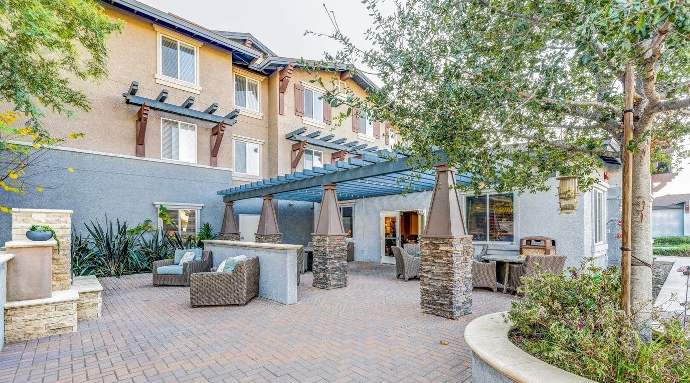 The Vistas at Oxnard Senior Living