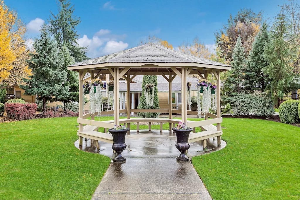 Pacifica Senior Living Snohomish