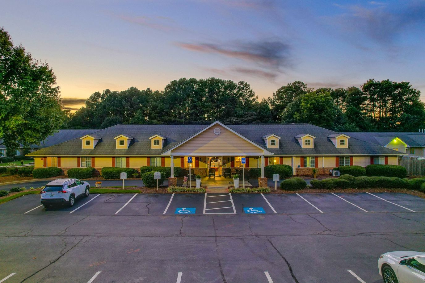 Bellevue Village at Neese Road