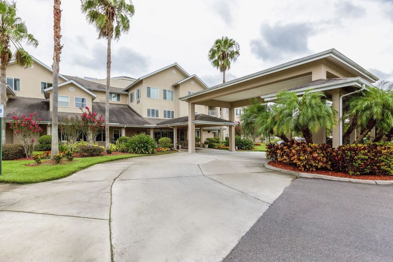 Azalea Park – A Provincial Senior Living Community