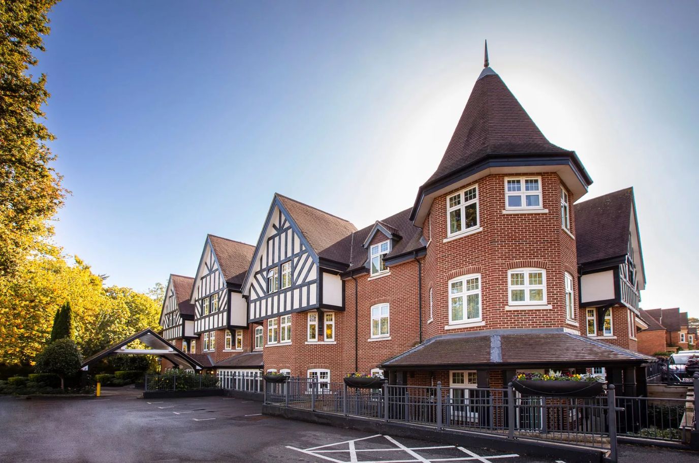 Signature at Weybridge