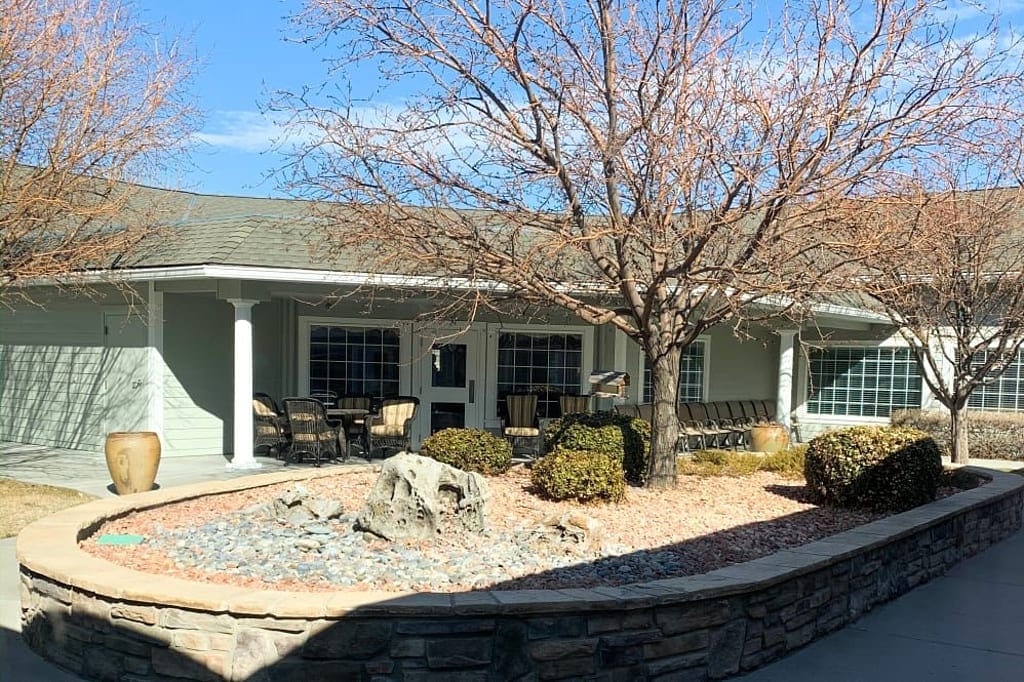 Aspen Ridge Alzheimer‘s Special Care Center – A Sinceri Senior Living Community