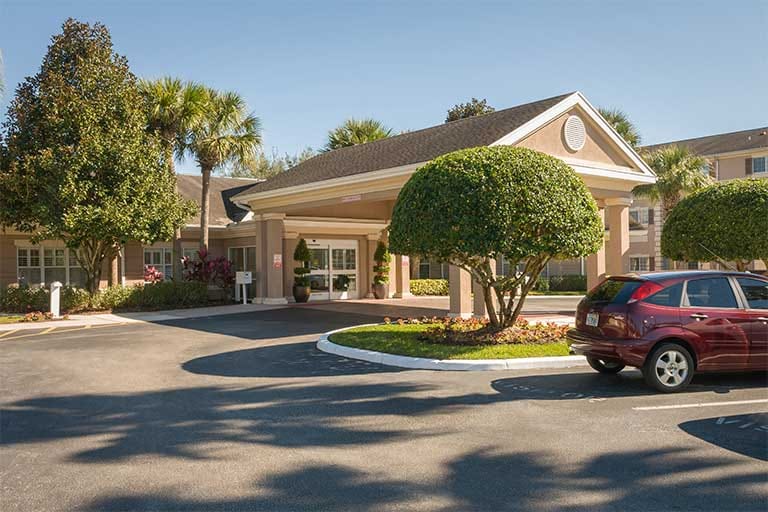Exterior view of Life Care Center of Orlando entrance