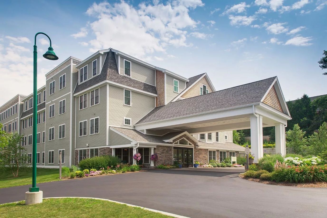 Exterior view of The Residence at Shelburne Bay