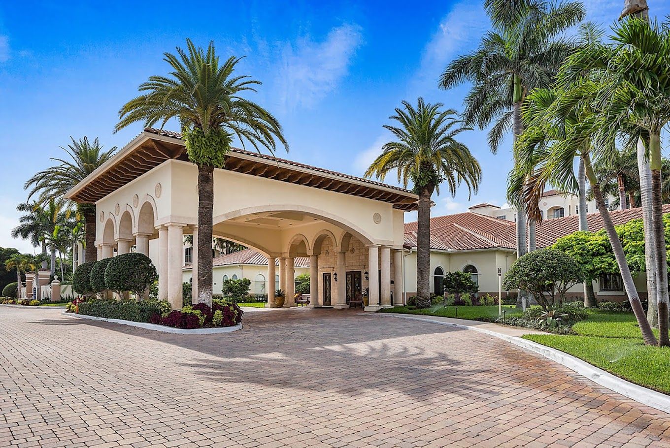 The Residences At The Carlisle Palm Beach