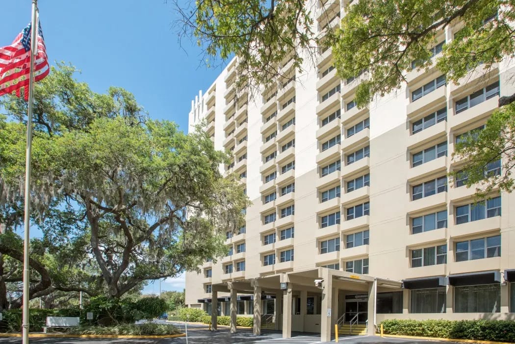 Bayshore Apartments