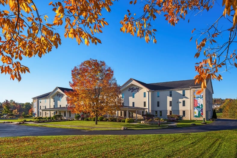 Easy Living Country Estates