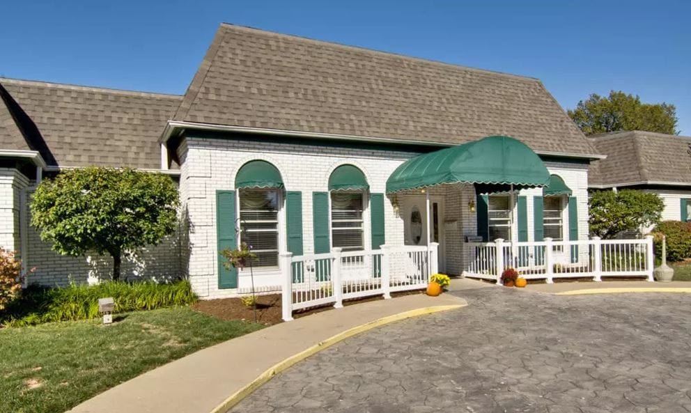 The Arbors at Lakeview Bend