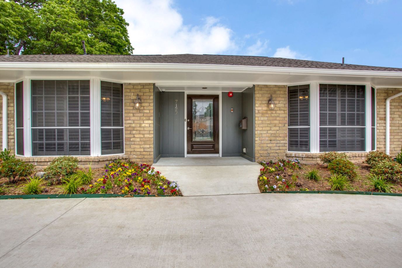 The Sage Oak of Preston Hollow South