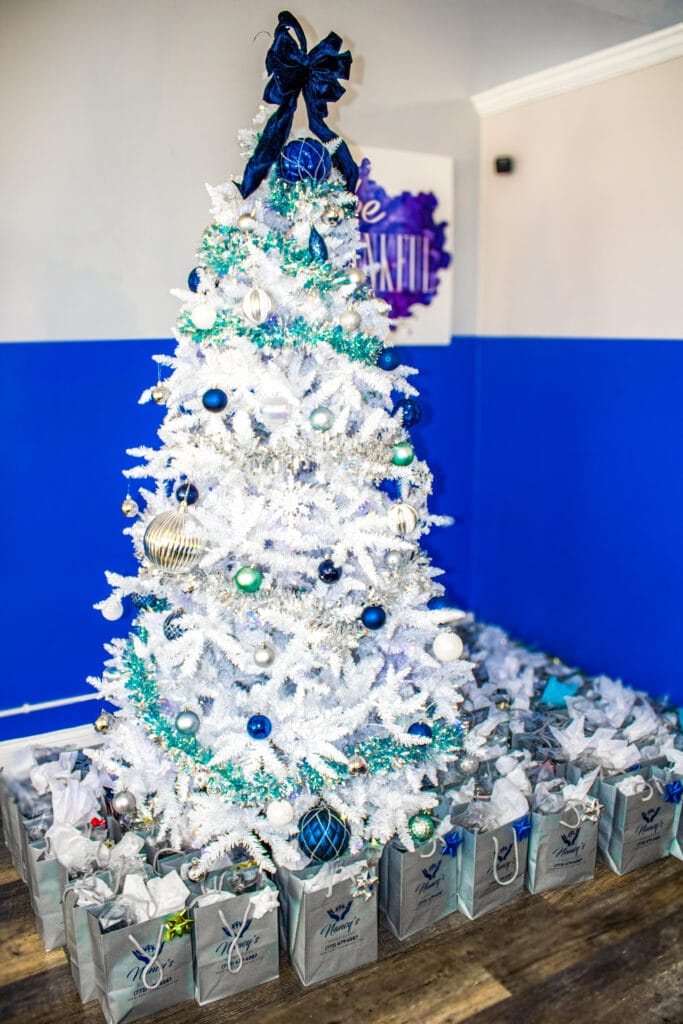 Decorative Christmas tree with gifts underneath