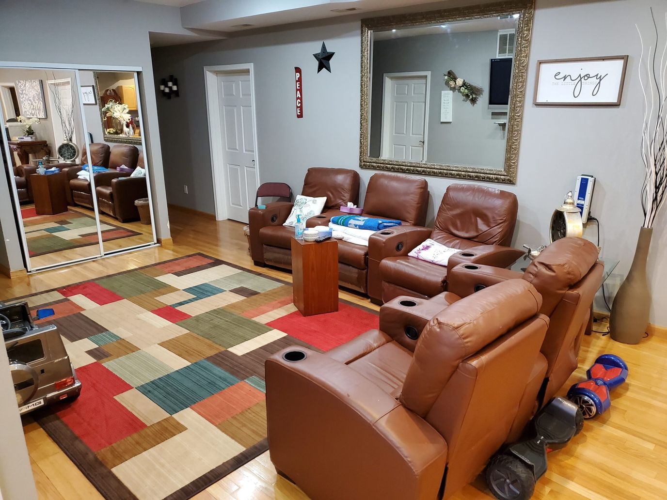 Cozy common area with seating and decor.