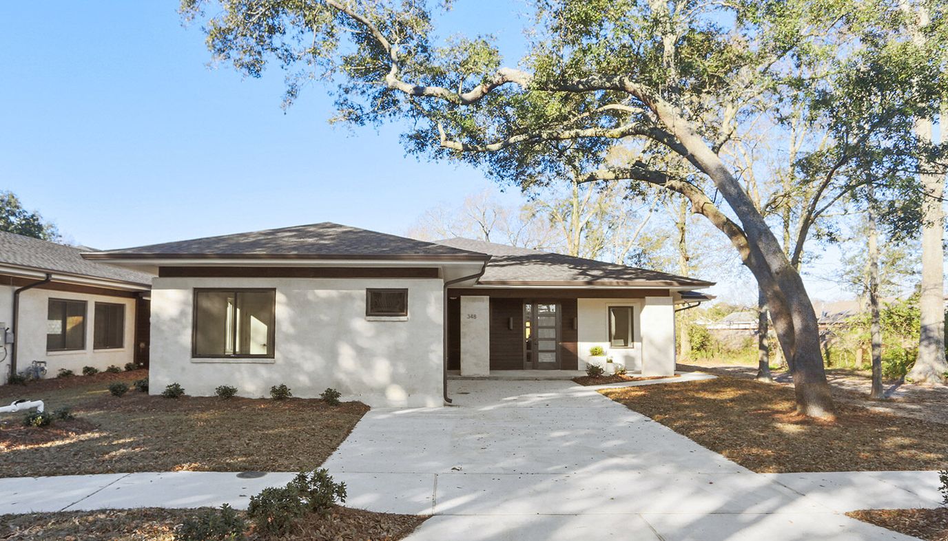 Peristyle Residences – Old Metairie Gardens