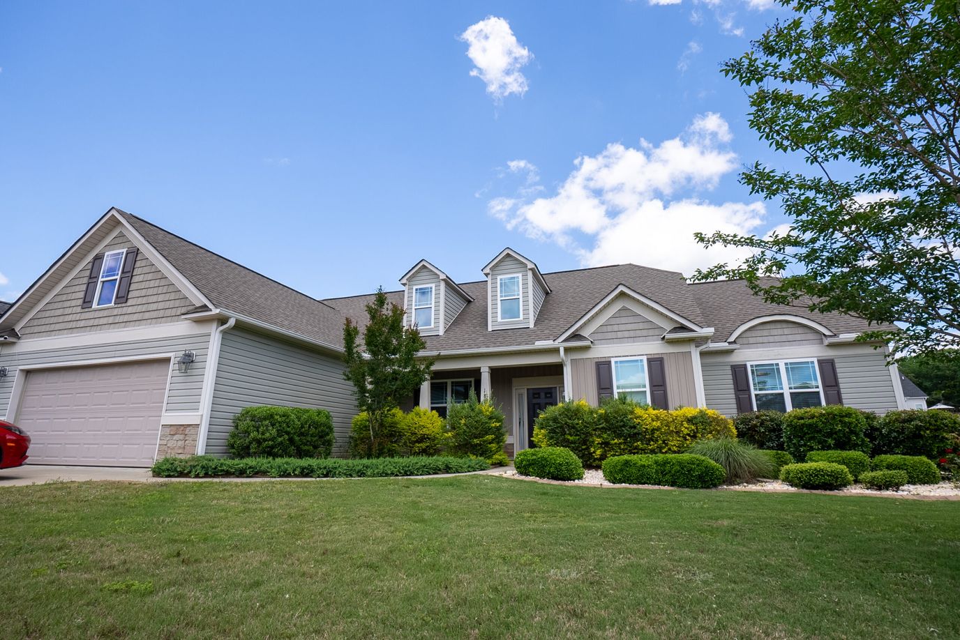 Avendelle Assisted Living at Garner
