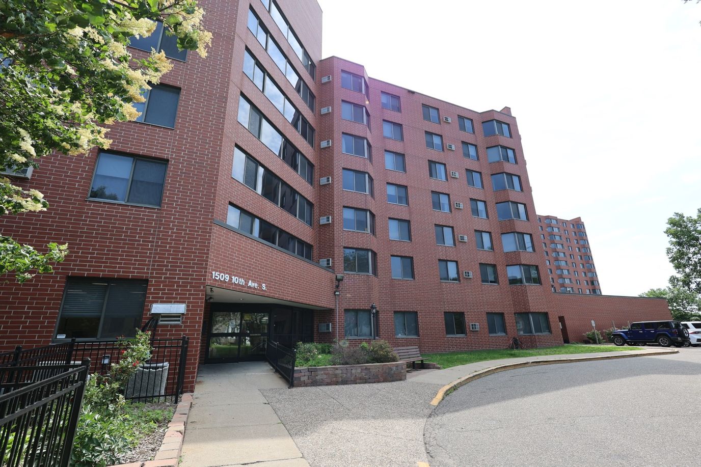 Runnstone Senior Living