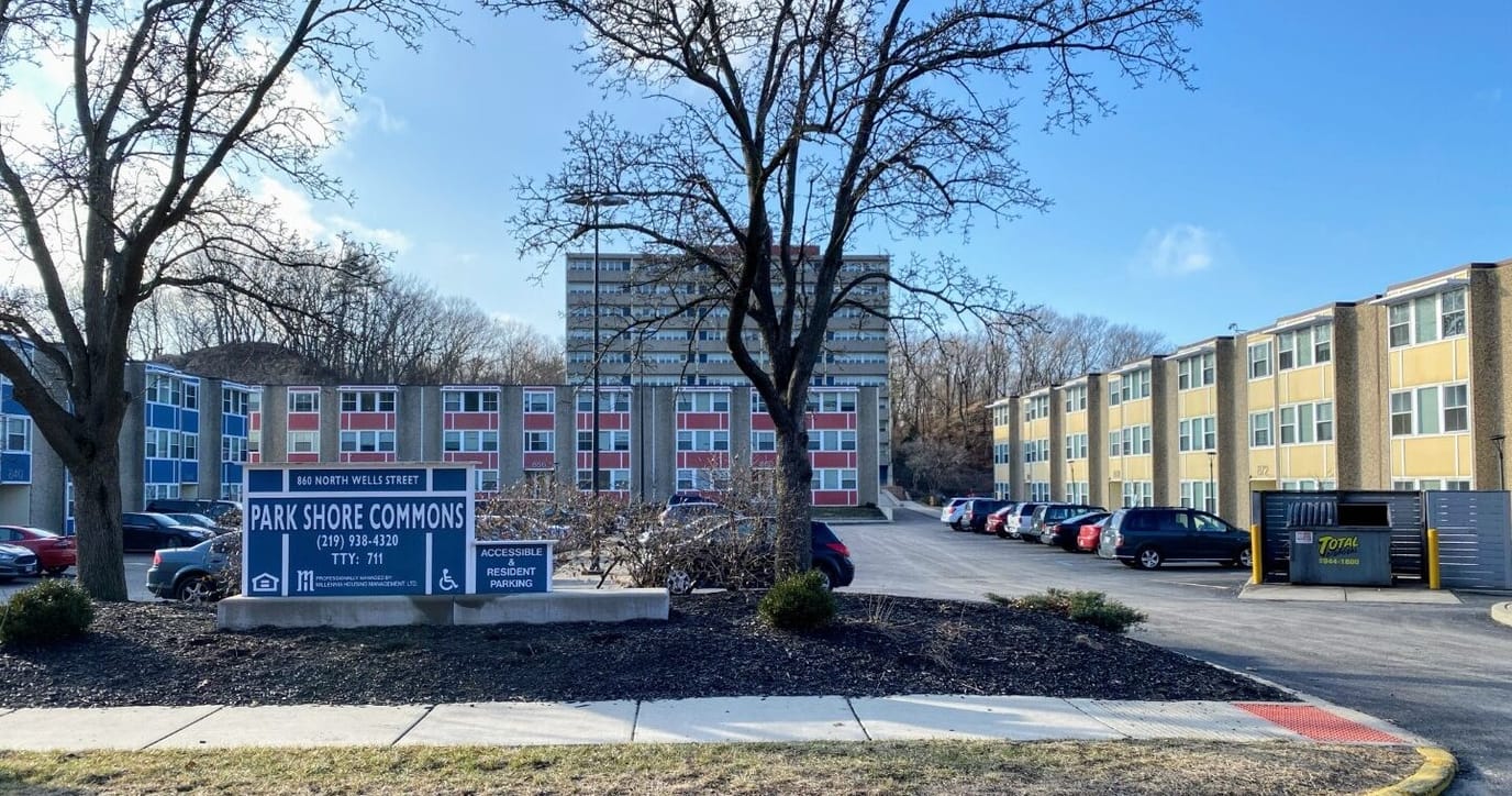 Park Shore Commons