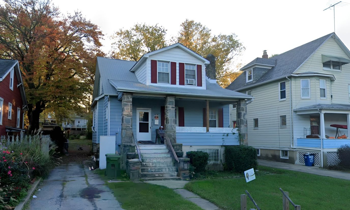 Julie’s Manor